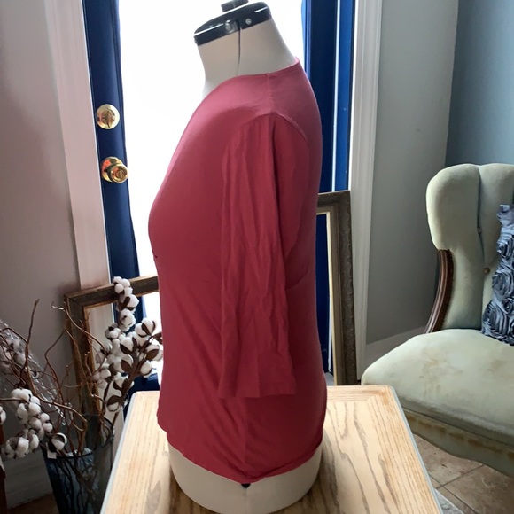 Top - Picture 2 of 4